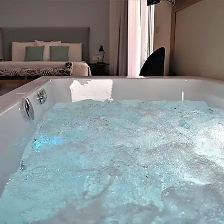 Hotel Balance
