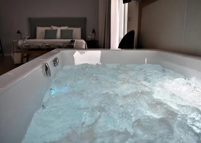 Отель Balance Ханья